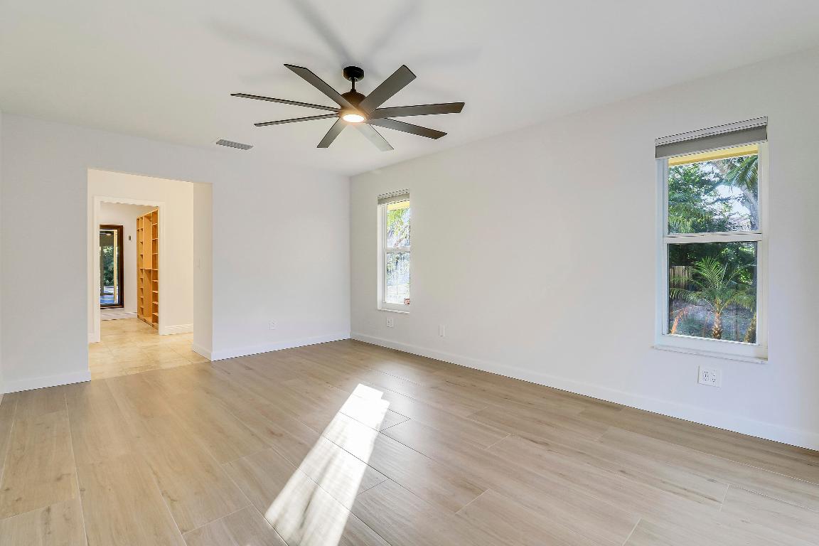 5775 Set N Sun Place N