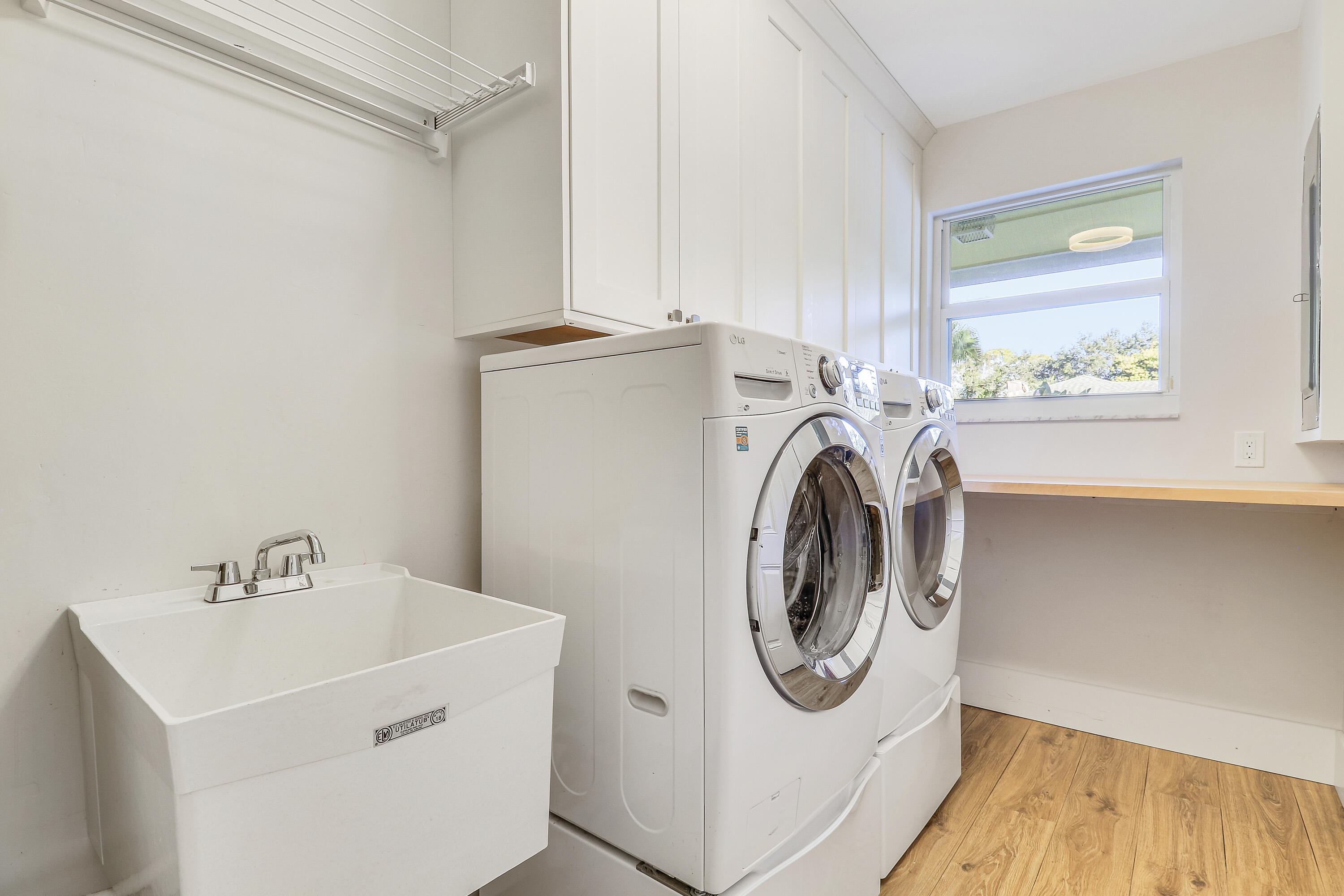 5775 Set N Sun Place N