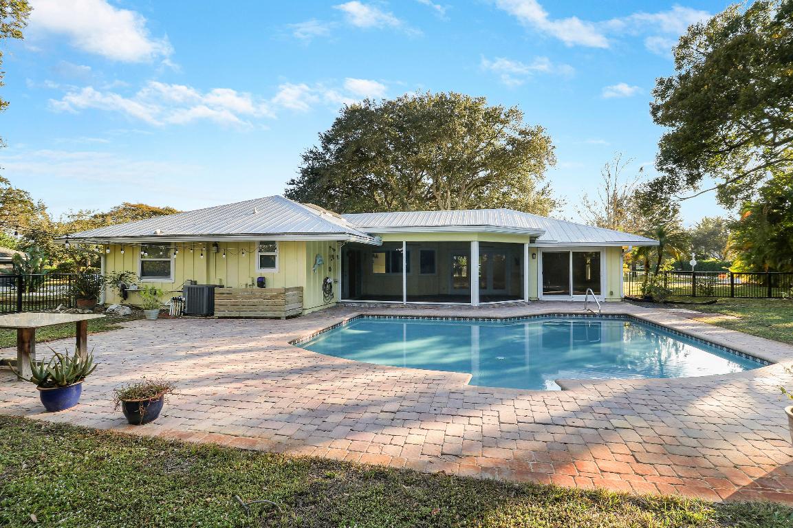 5775 Set N Sun Place N