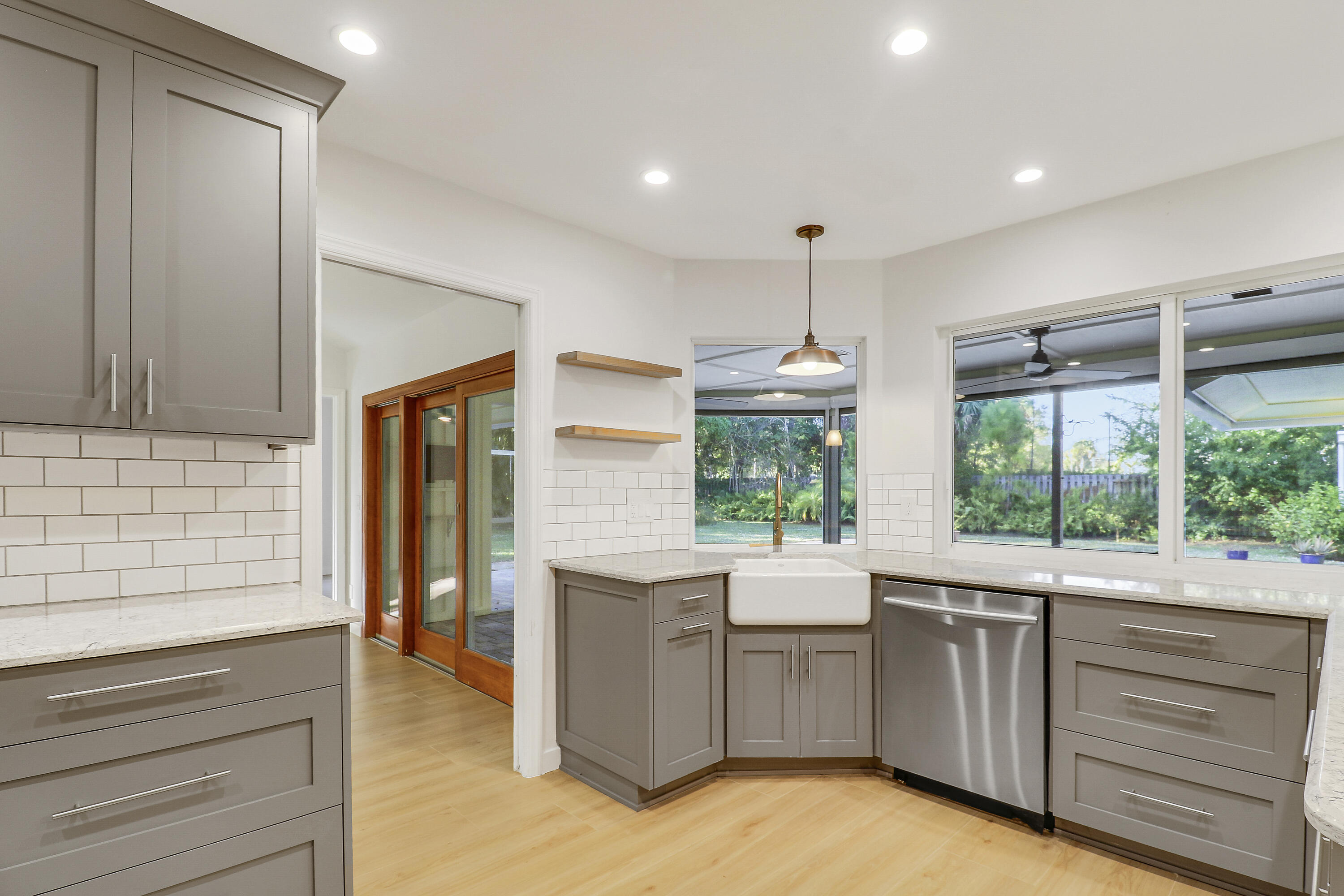 5775 Set N Sun Place N