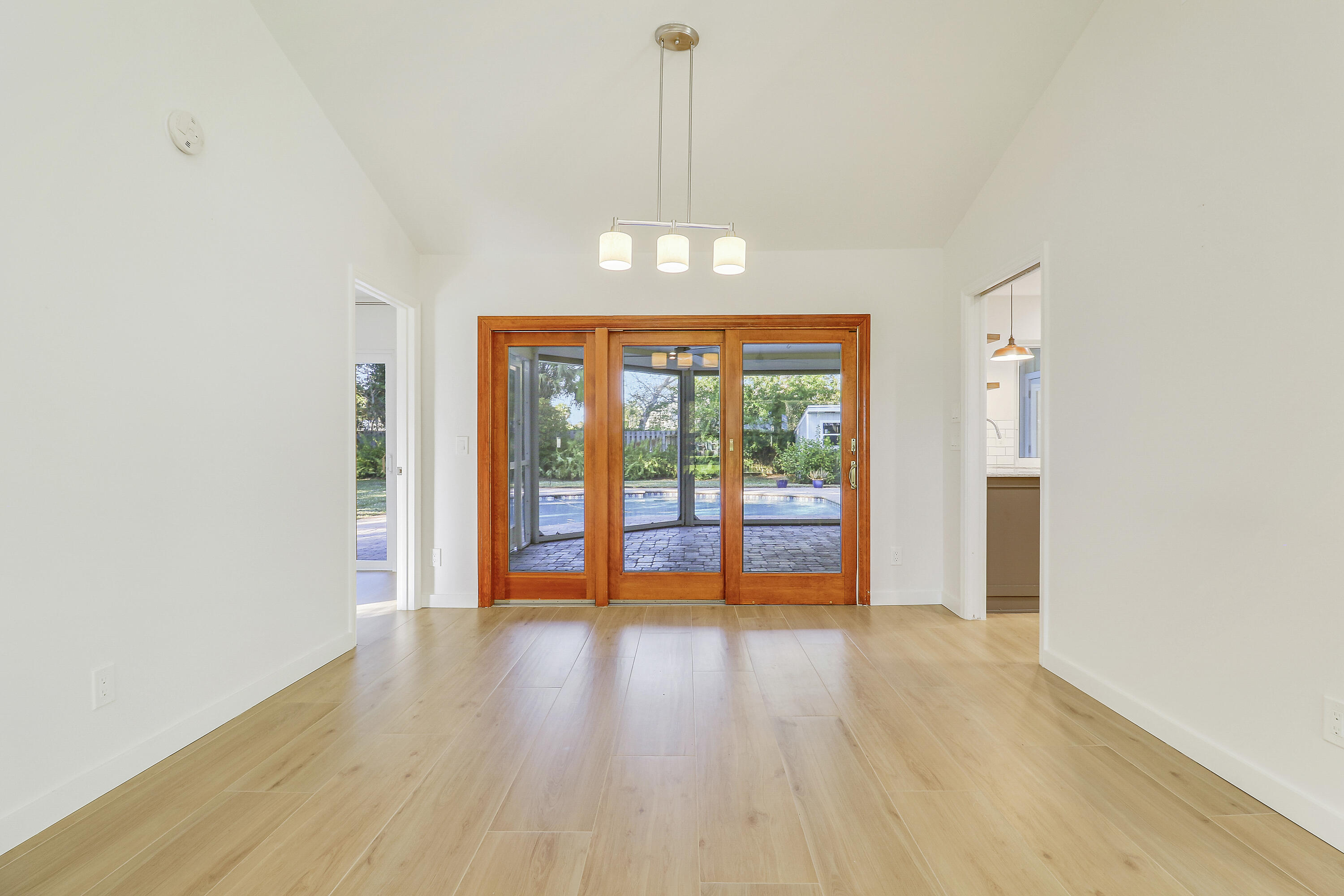 5775 Set N Sun Place N