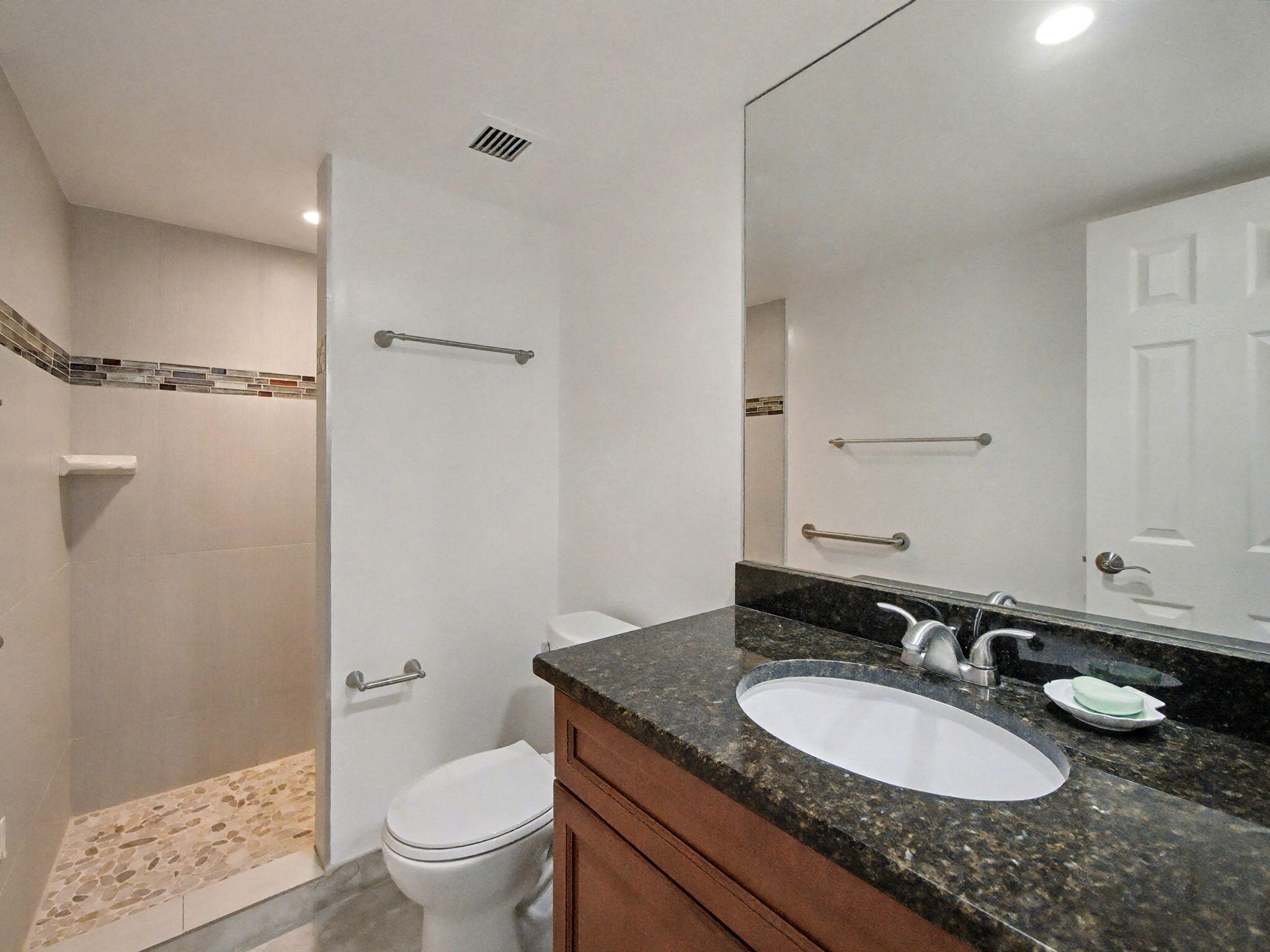 801 Lake Shore Drive 502