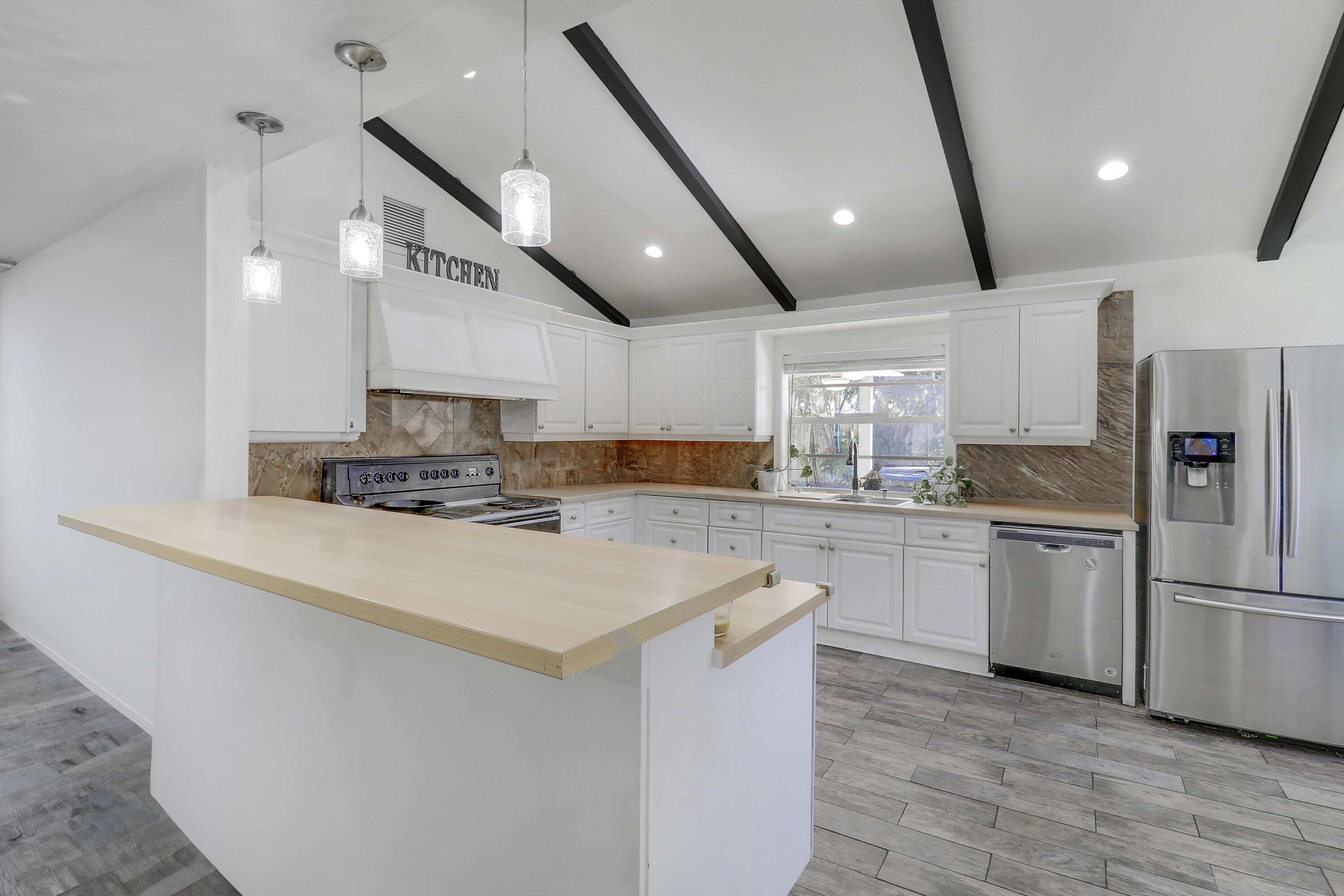 320 Fern Street