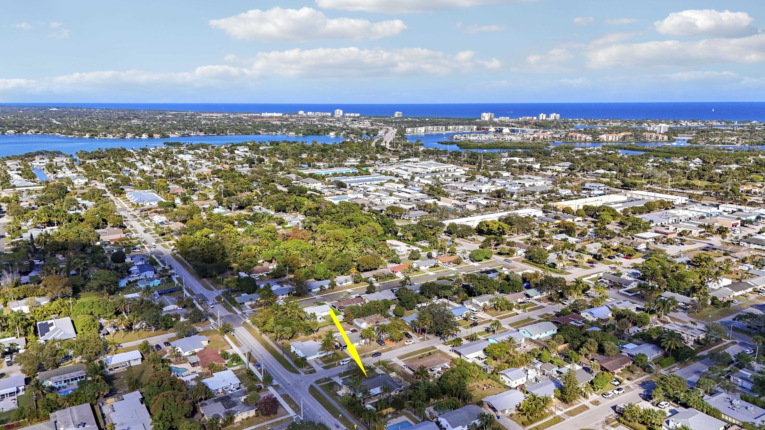 320 Fern Street