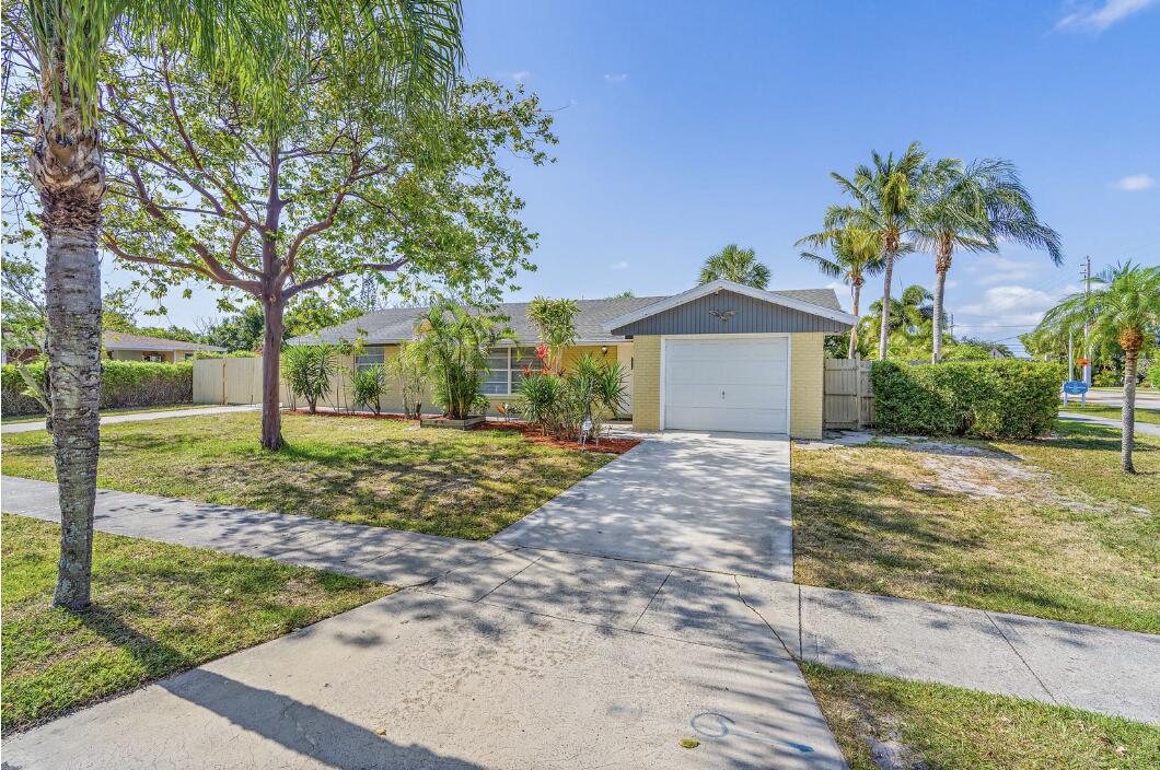 320 Fern Street