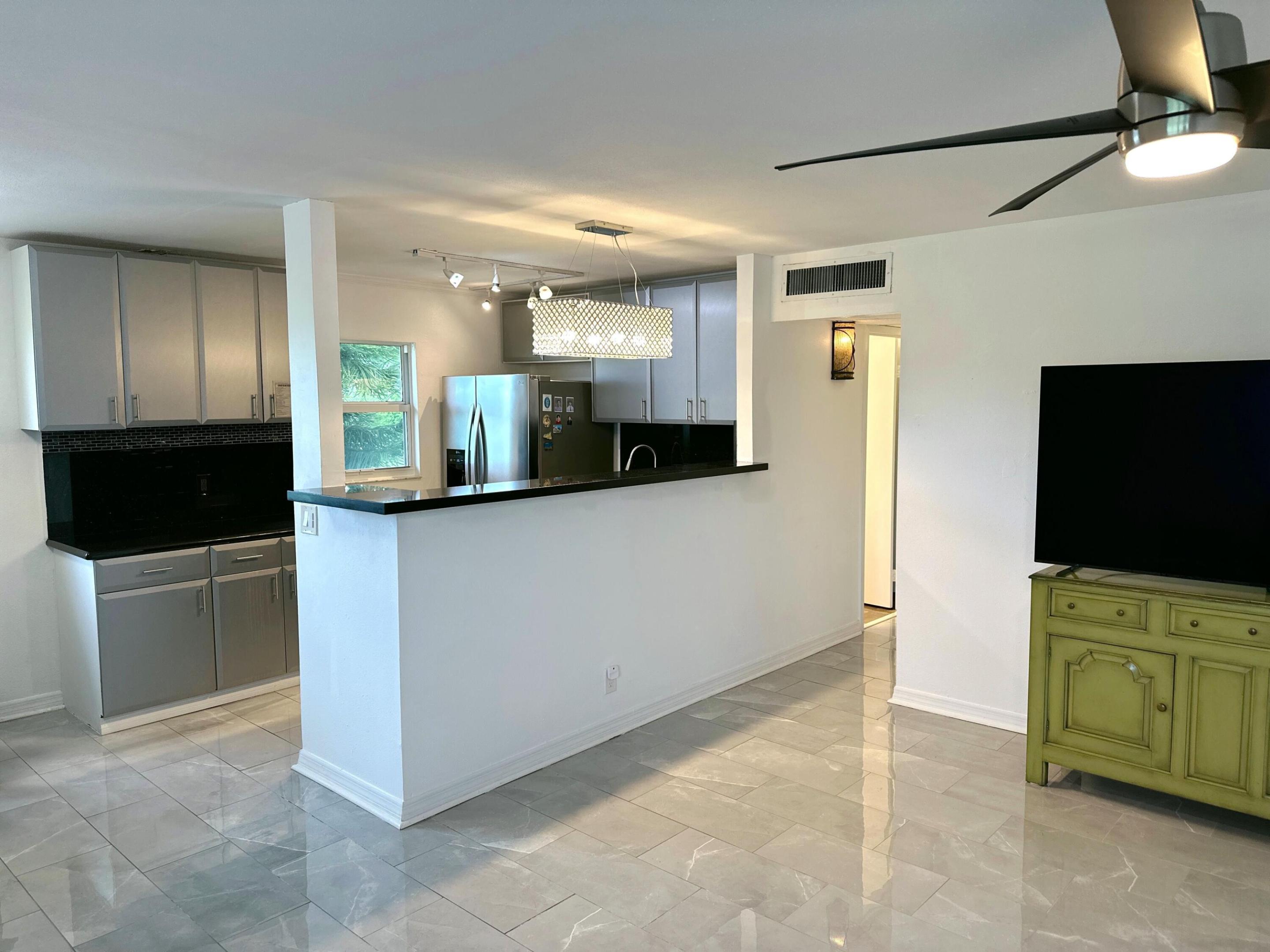 196 Tuscany C Lane