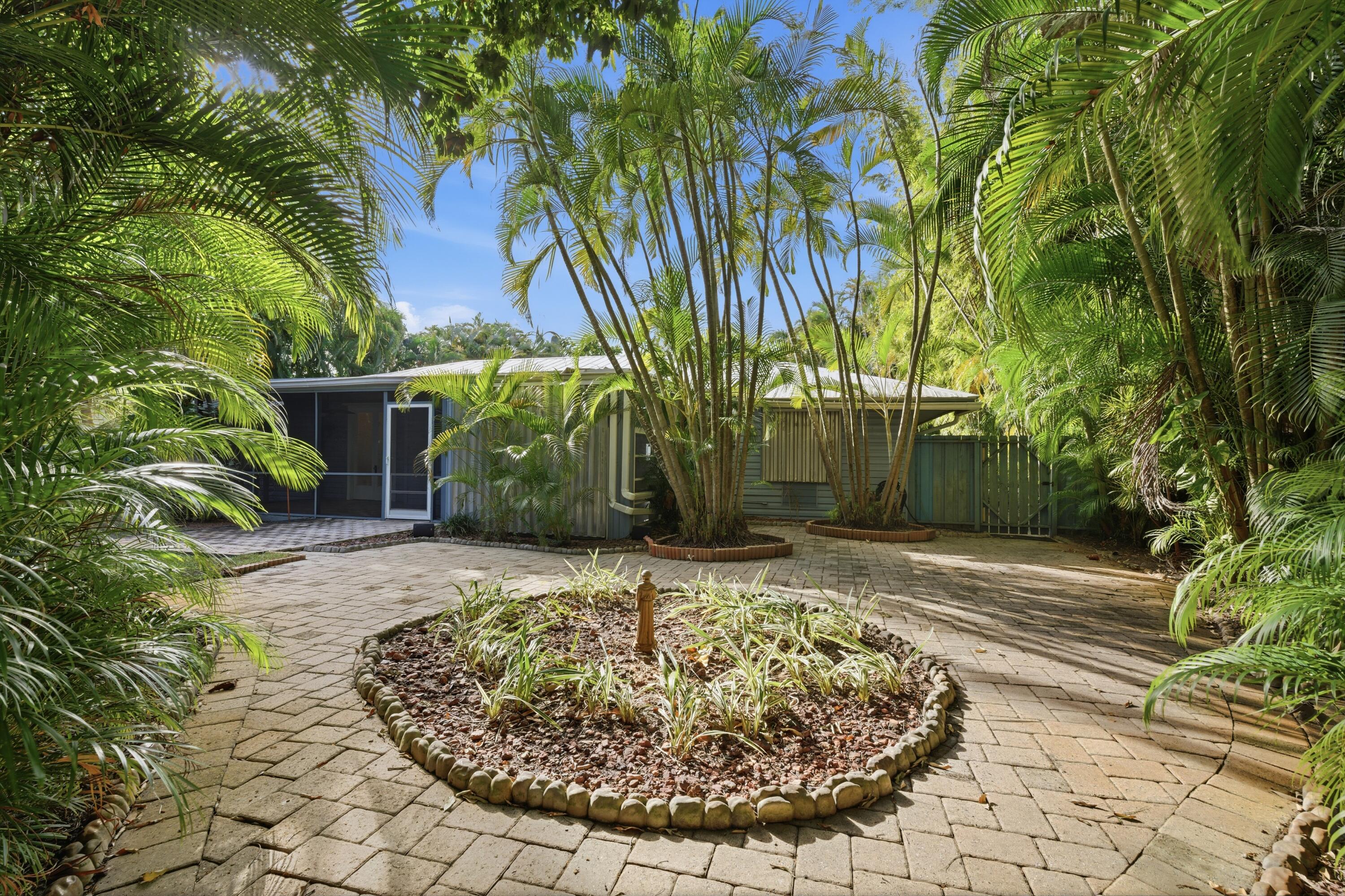 540 SW North Carolina Drive