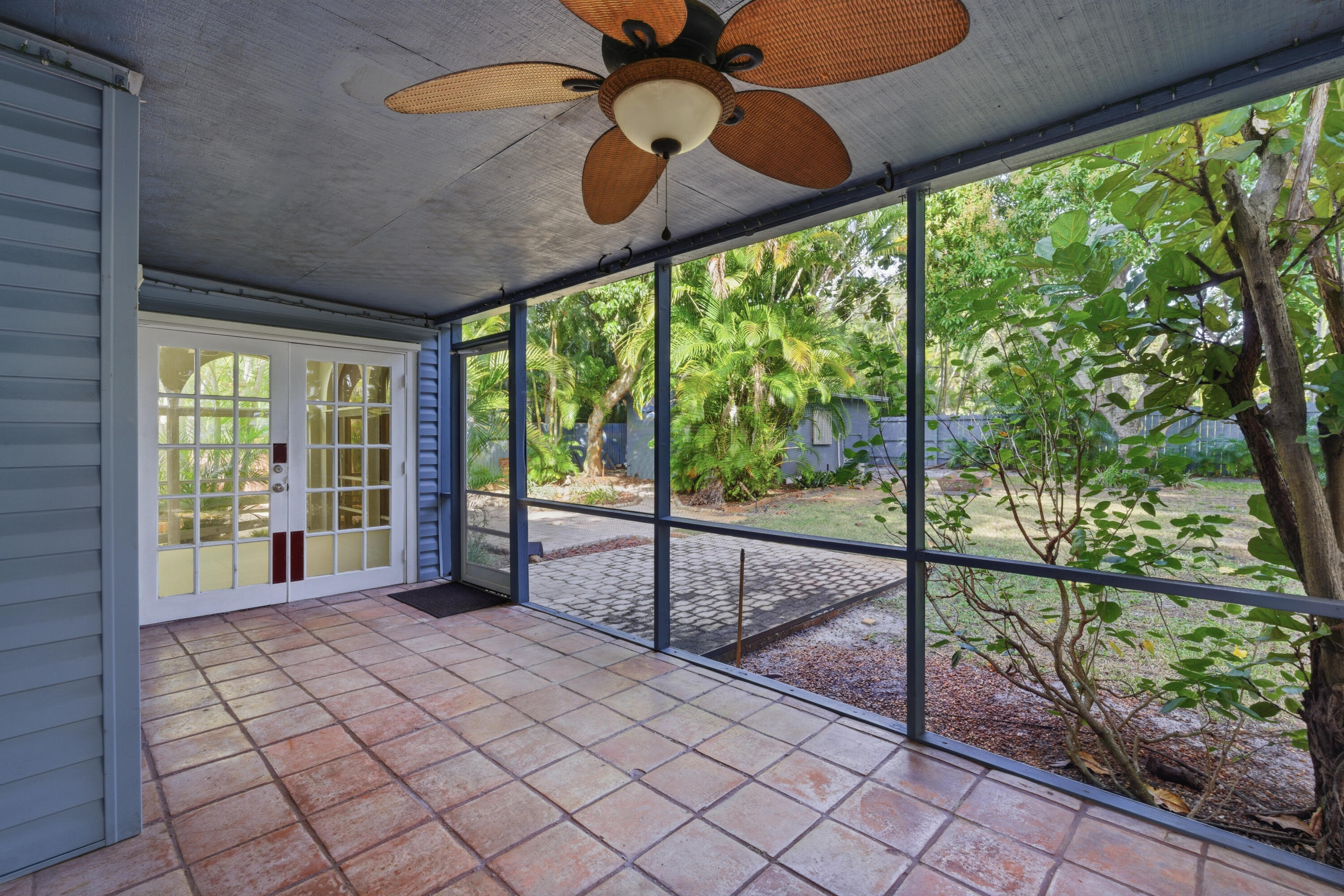 540 SW North Carolina Drive