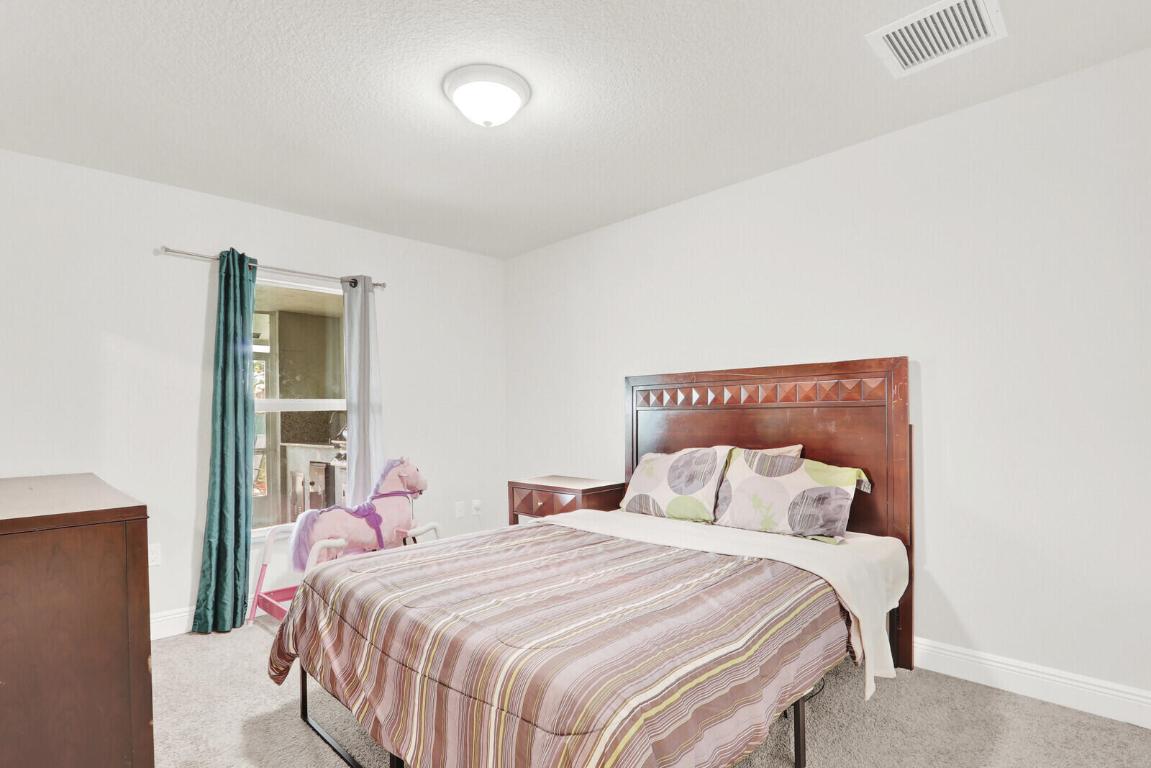 202 SW Chandler Terrace, Port St. Lucie