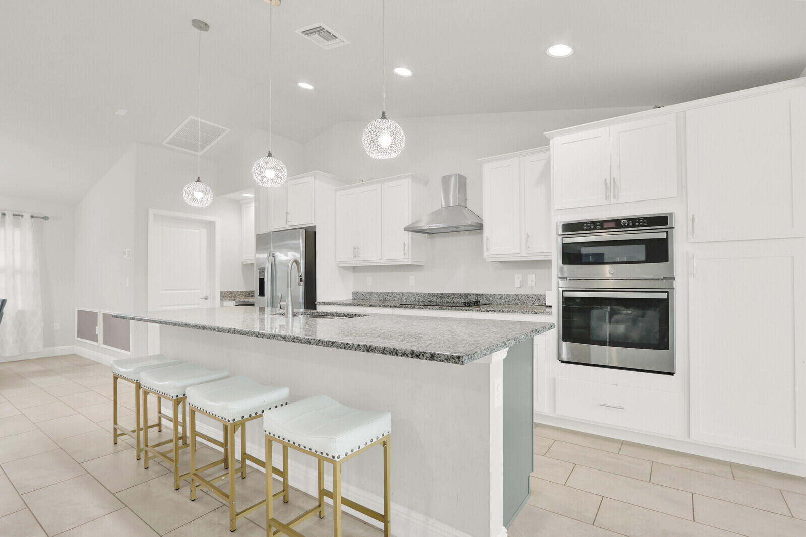 202 SW Chandler Terrace, Port St. Lucie