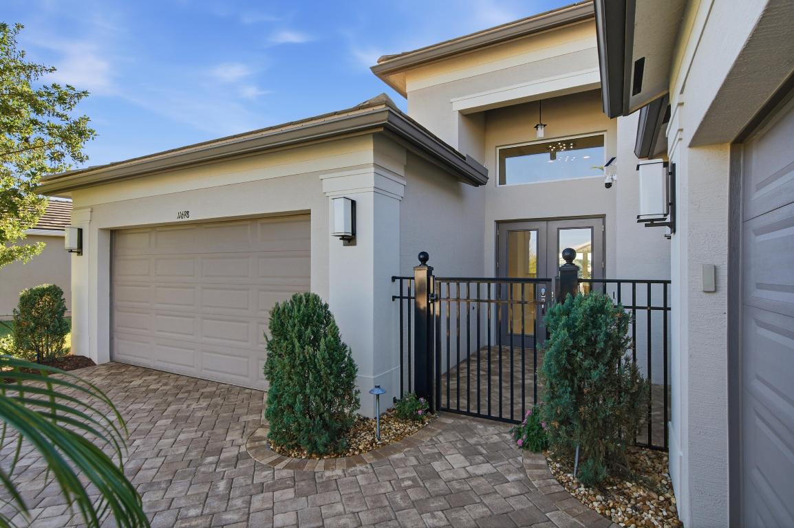 11698 SW Coronado Springs Drive, Port St. Lucie