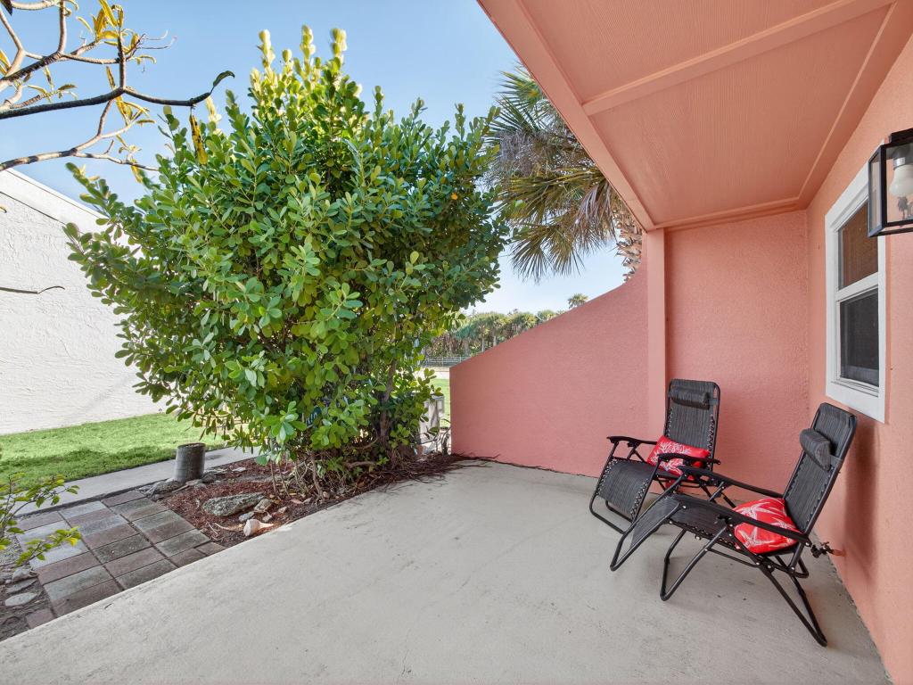 1000 Shorewinds Drive, Fort Pierce