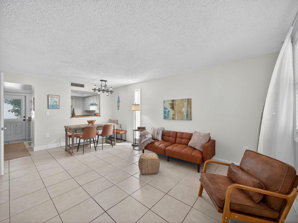 1000 Shorewinds Drive, Fort Pierce
