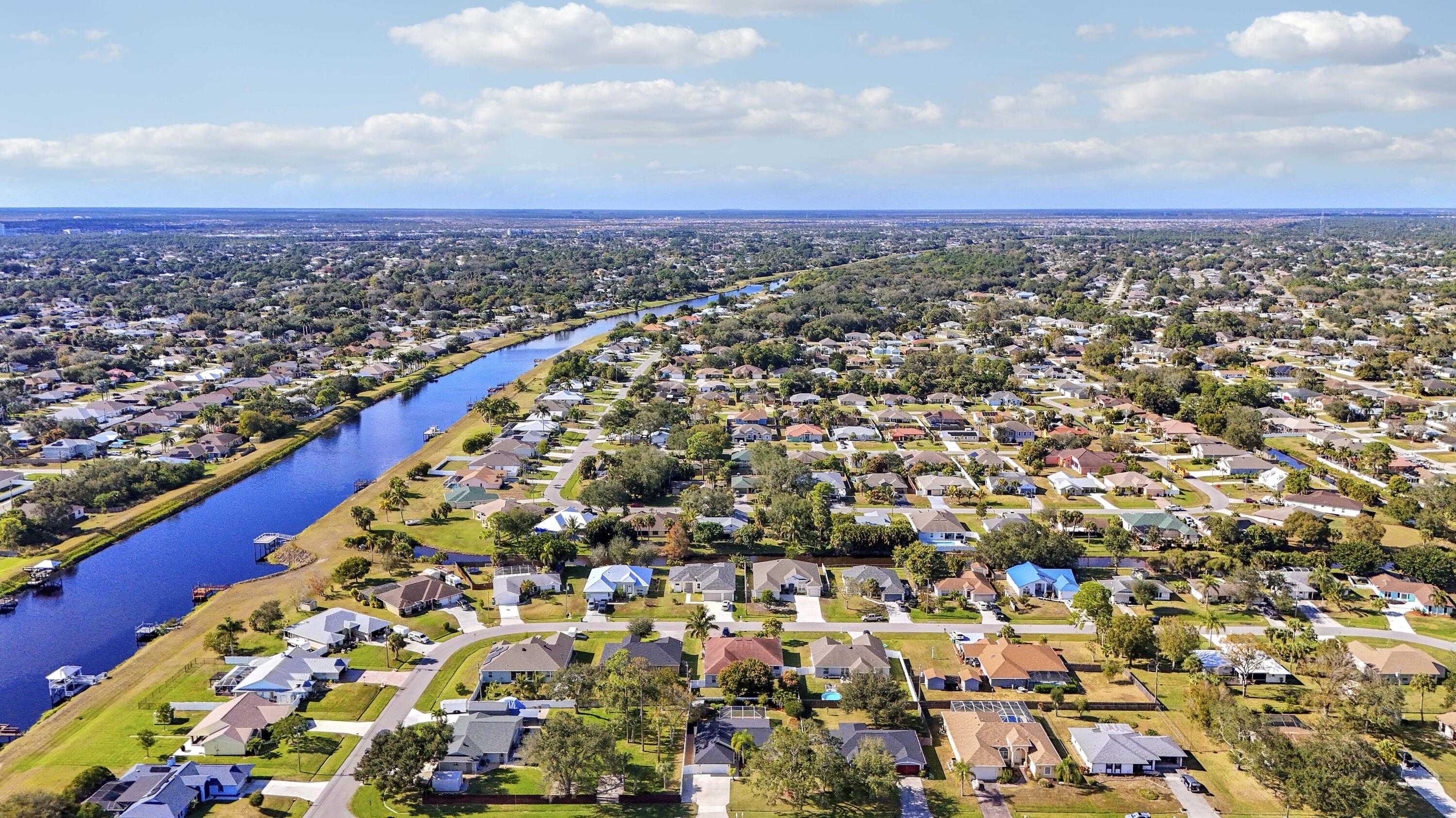 2374 SW Chateau Terrace, Port St. Lucie