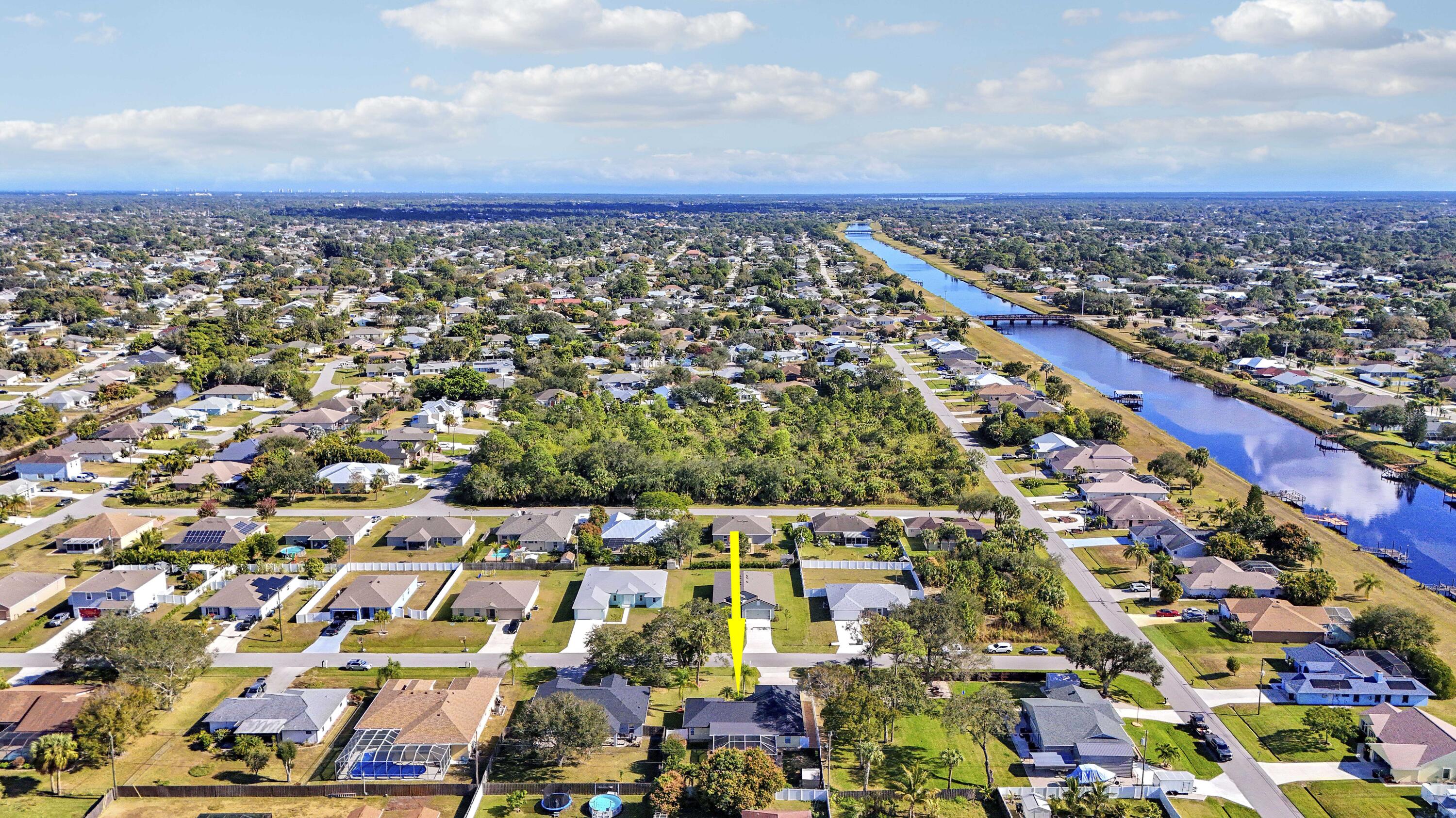 2374 SW Chateau Terrace, Port St. Lucie