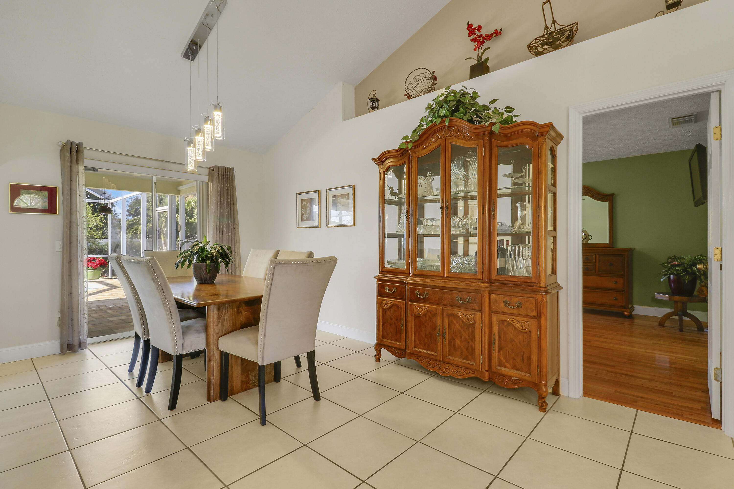2374 SW Chateau Terrace, Port St. Lucie