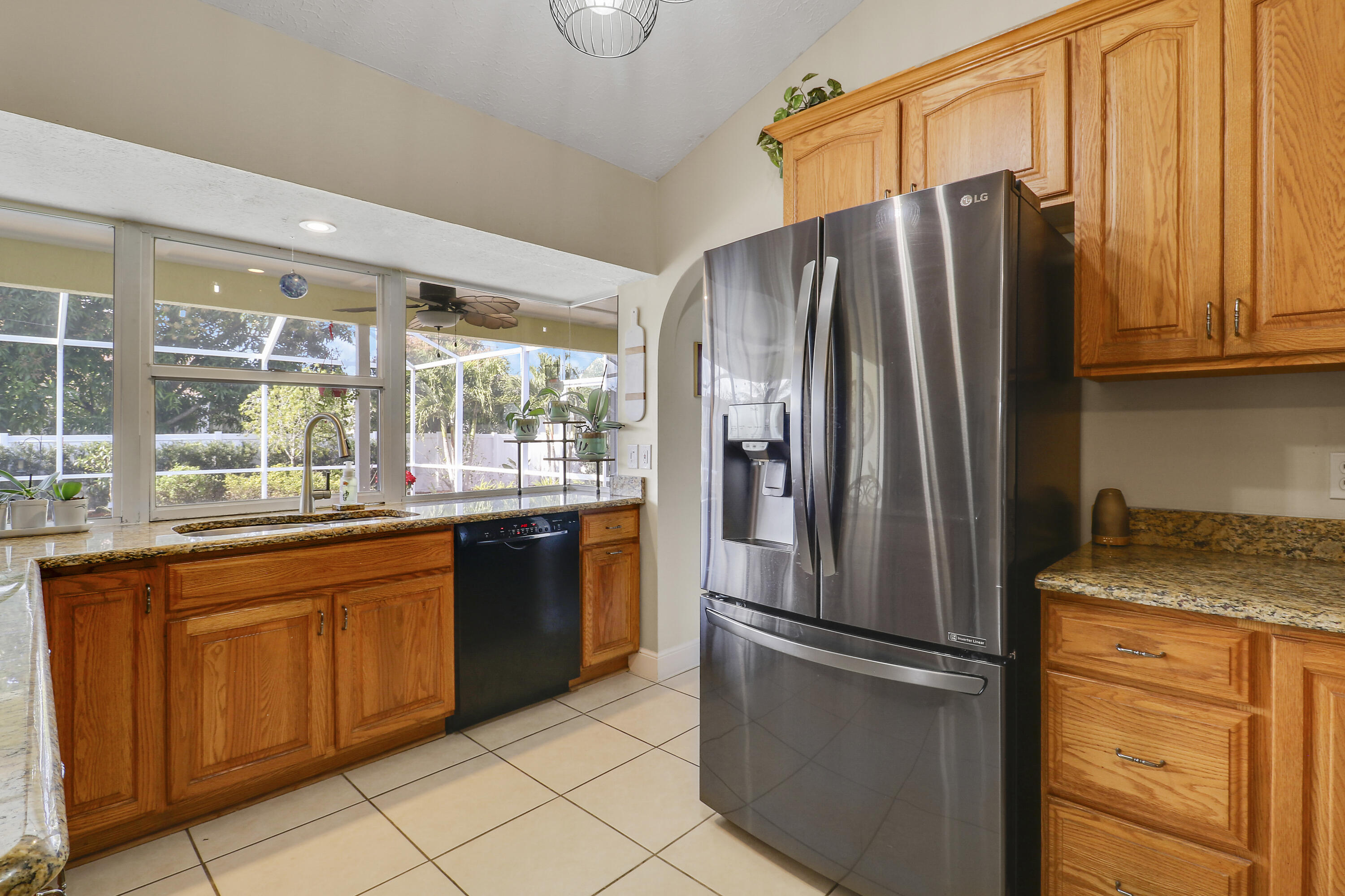 2374 SW Chateau Terrace, Port St. Lucie