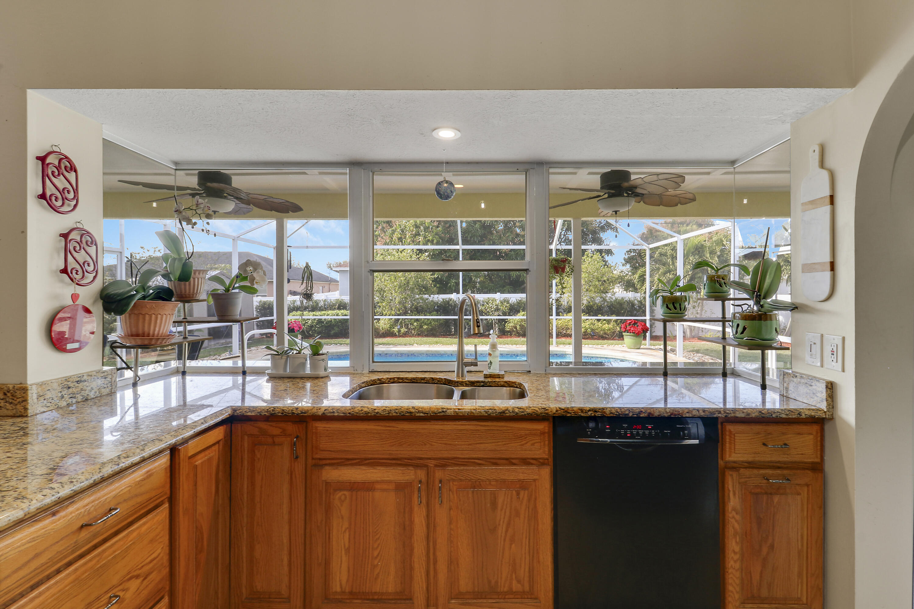 2374 SW Chateau Terrace, Port St. Lucie