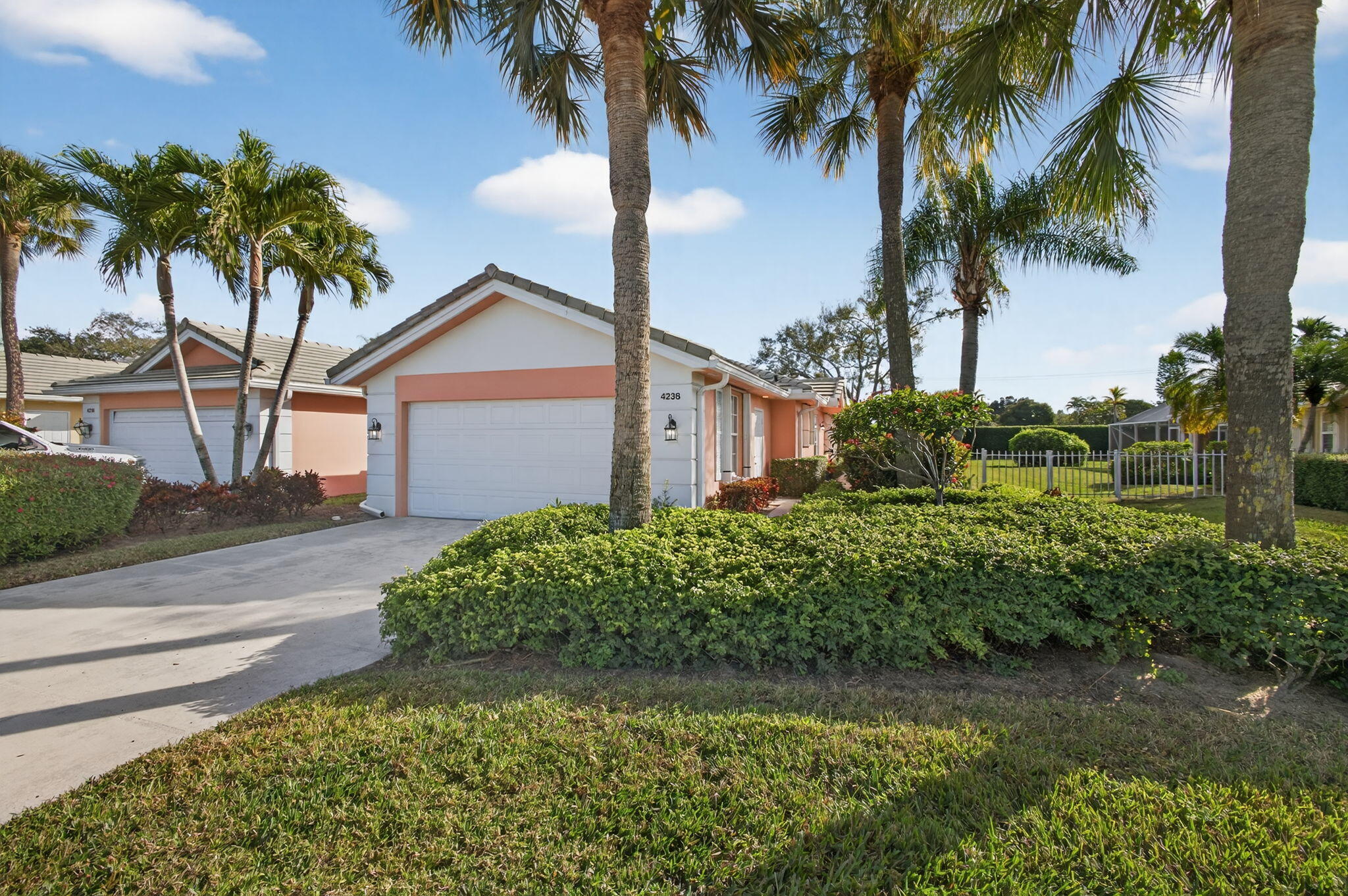 4238 Royal Oak Drive, Palm Beach Gardens
