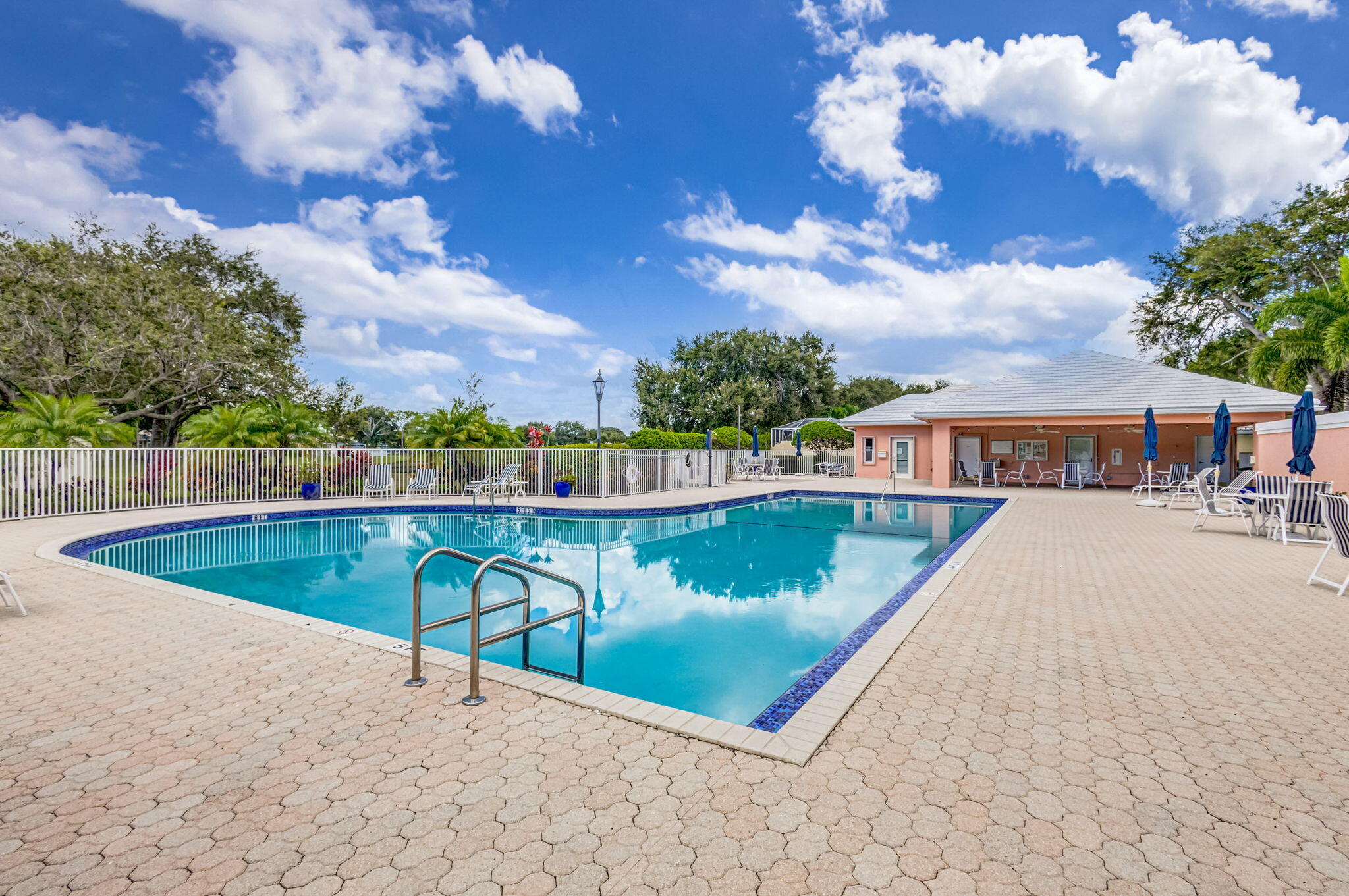 4238 Royal Oak Drive, Palm Beach Gardens