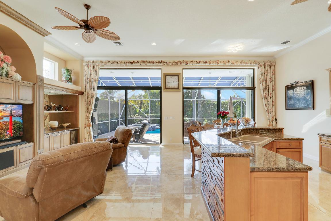 8216 Cypress Point Road, West Palm Beach