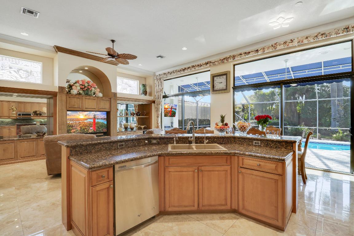 8216 Cypress Point Road, West Palm Beach