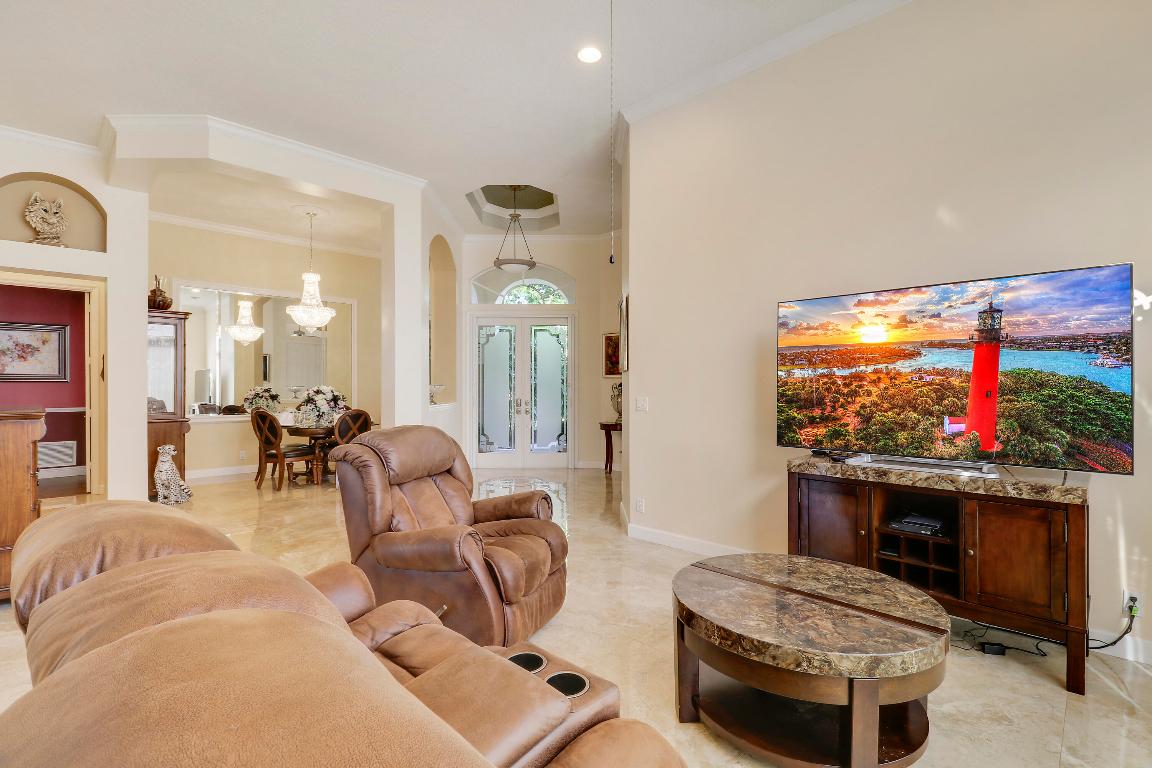 8216 Cypress Point Road, West Palm Beach