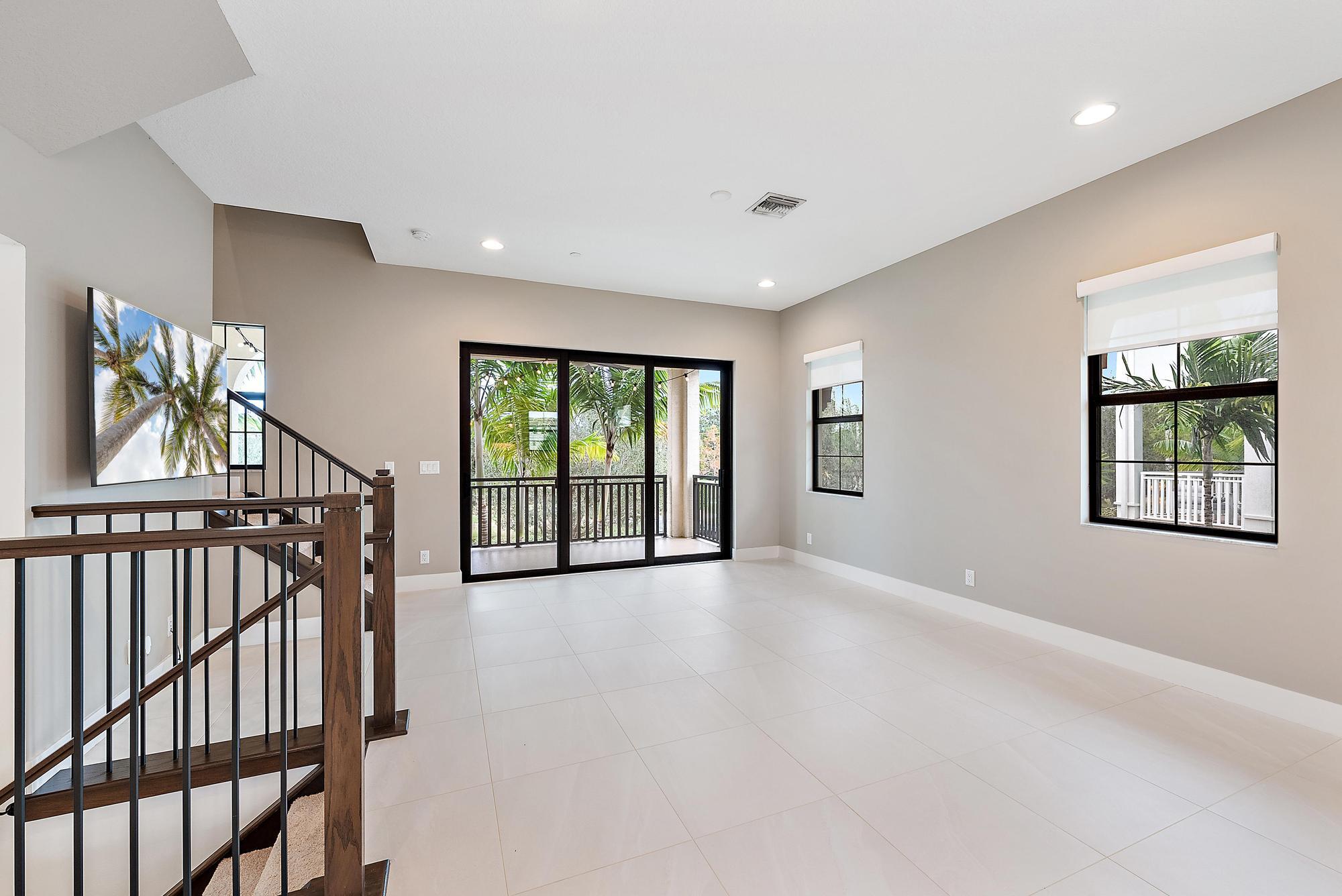 12893 Alton Road