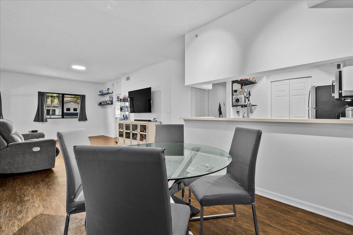 2804 Sarento Place 303