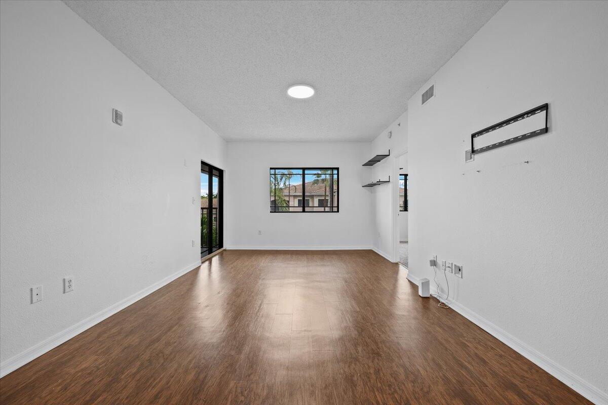 2804 Sarento Place 303