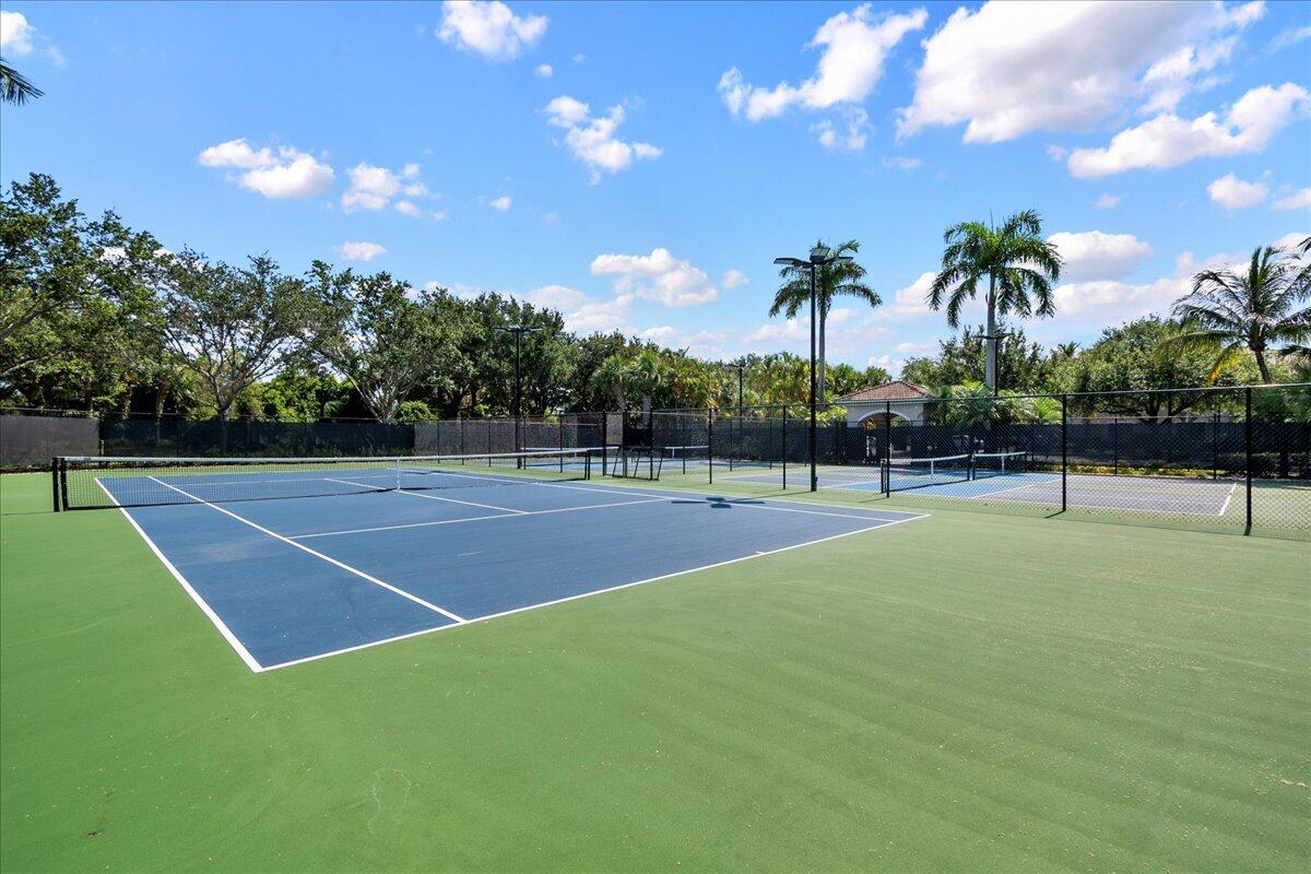 2804 Sarento Place 303