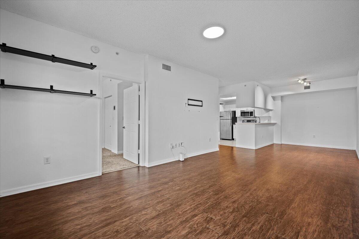 2804 Sarento Place 303