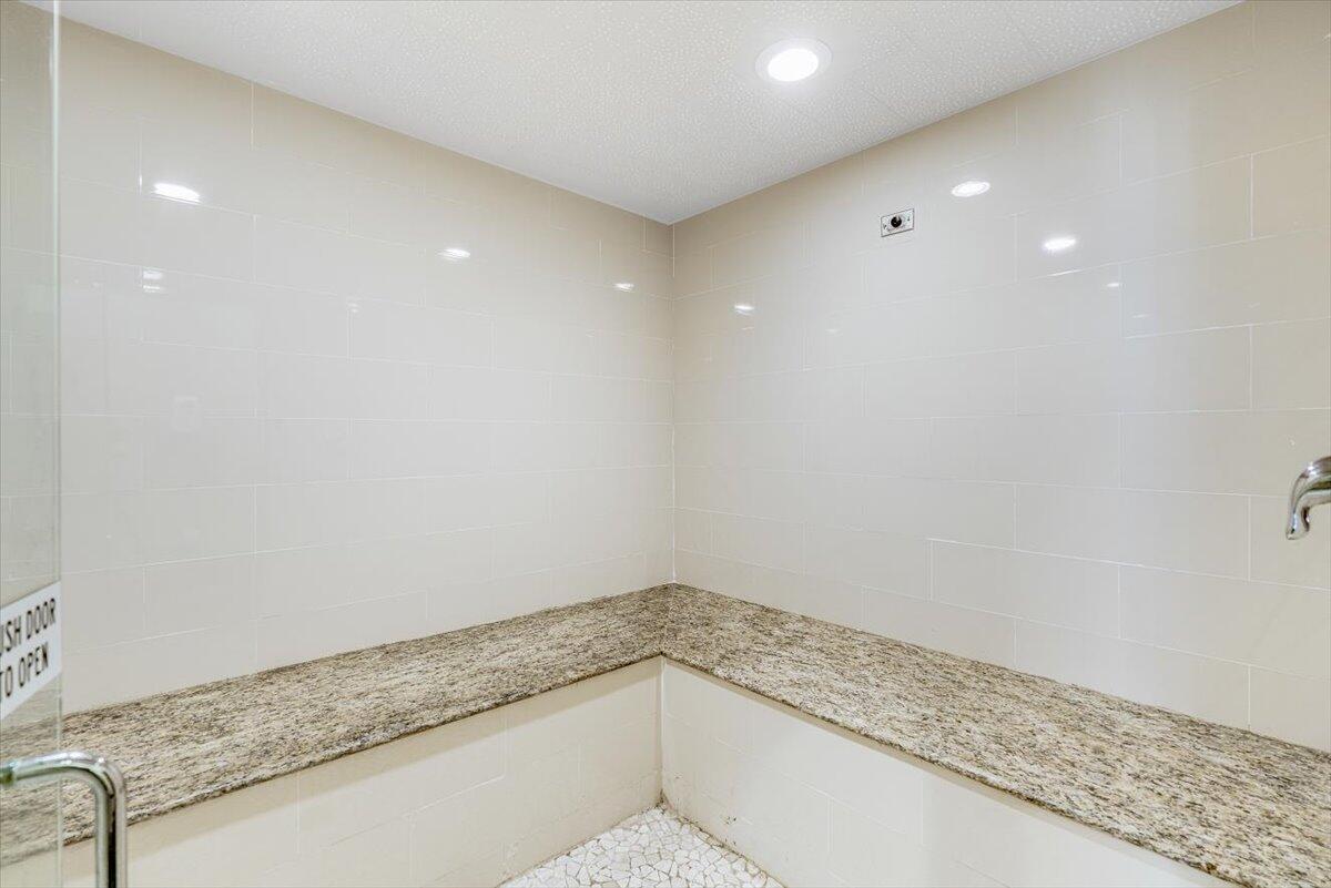 2804 Sarento Place 303