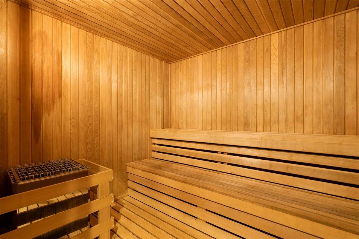 2804 Sarento Place 303