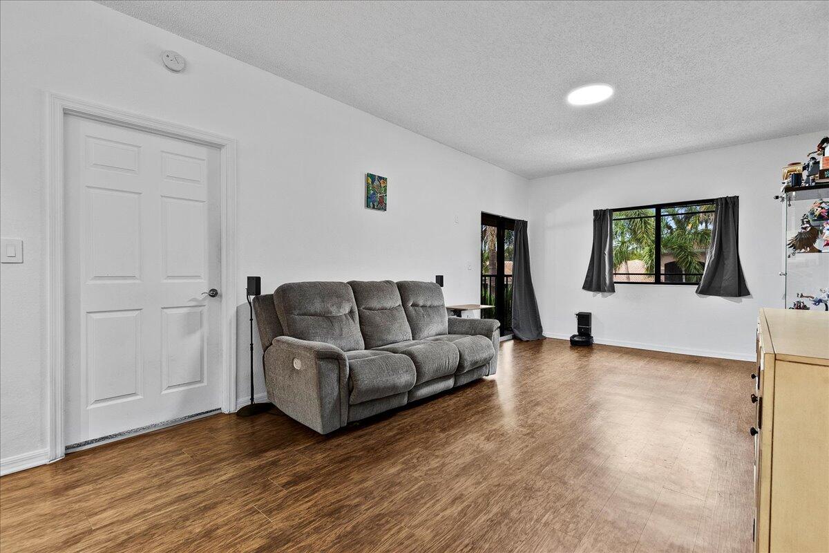 2804 Sarento Place 303