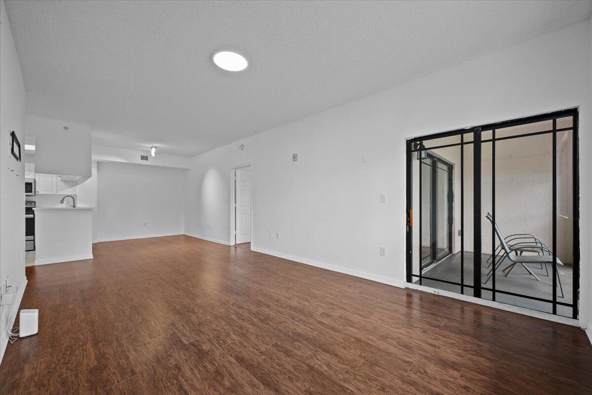 2804 Sarento Place 303