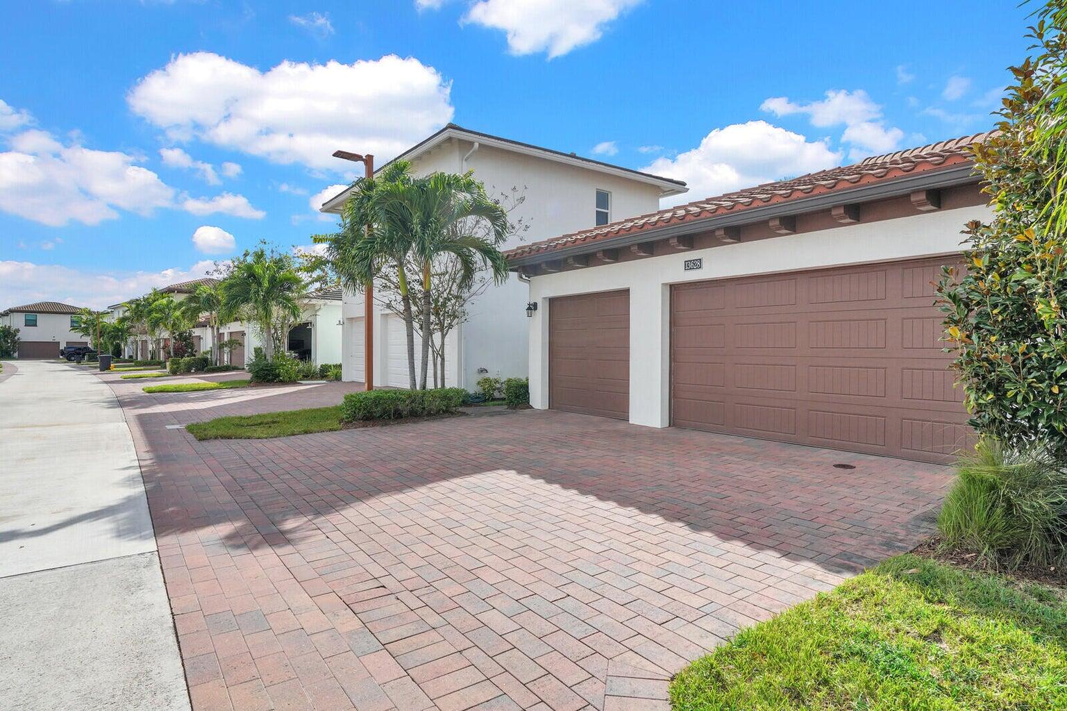 13628 Dumont Road