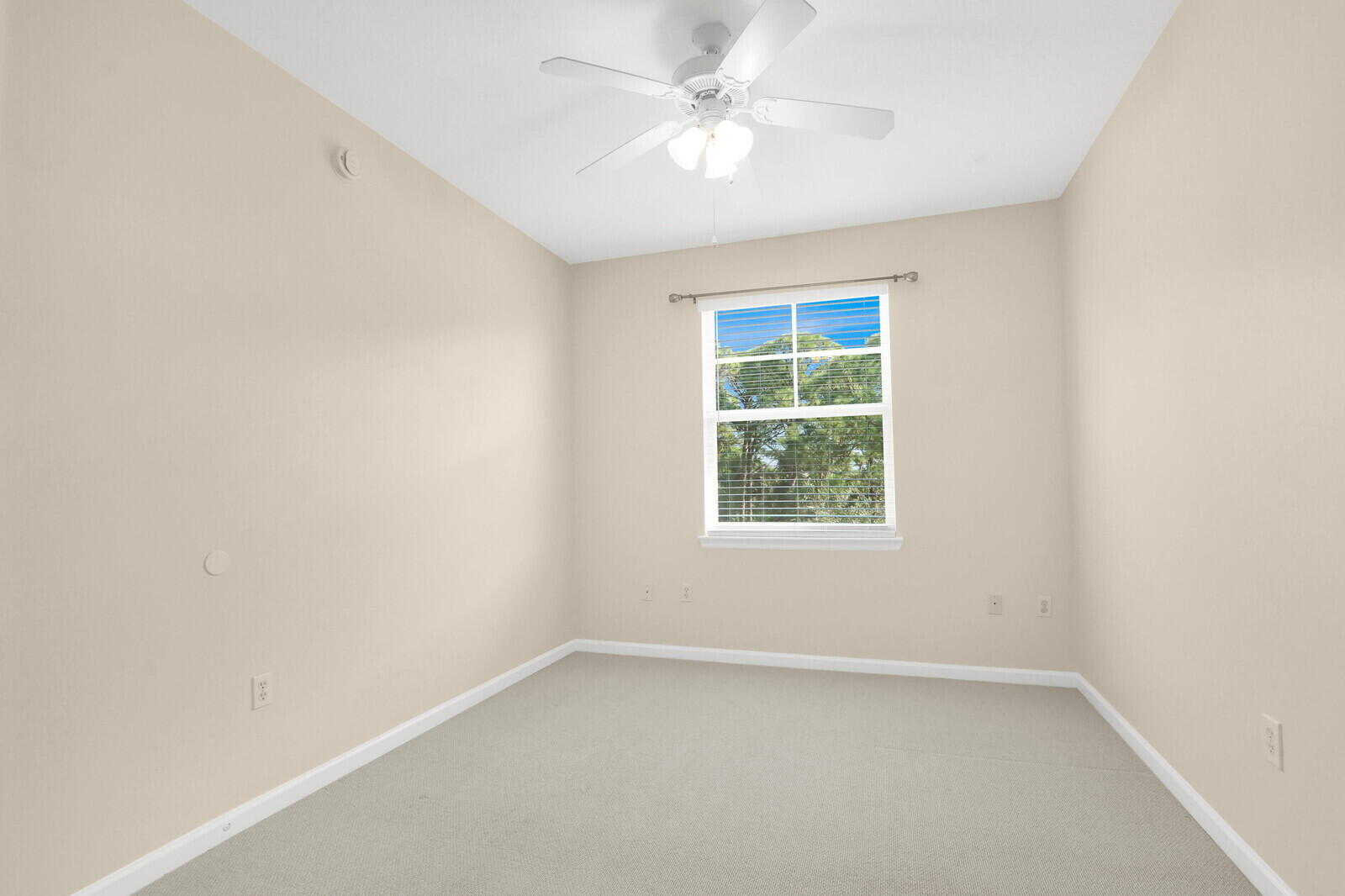 255 Murcia Drive 202