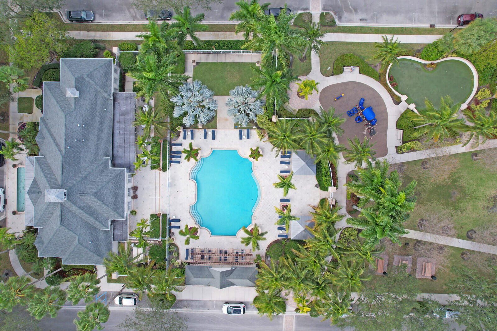 255 Murcia Drive 202
