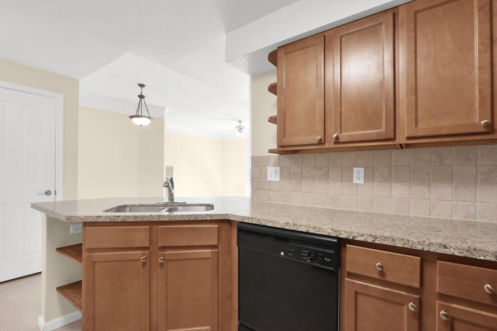 255 Murcia Drive 202