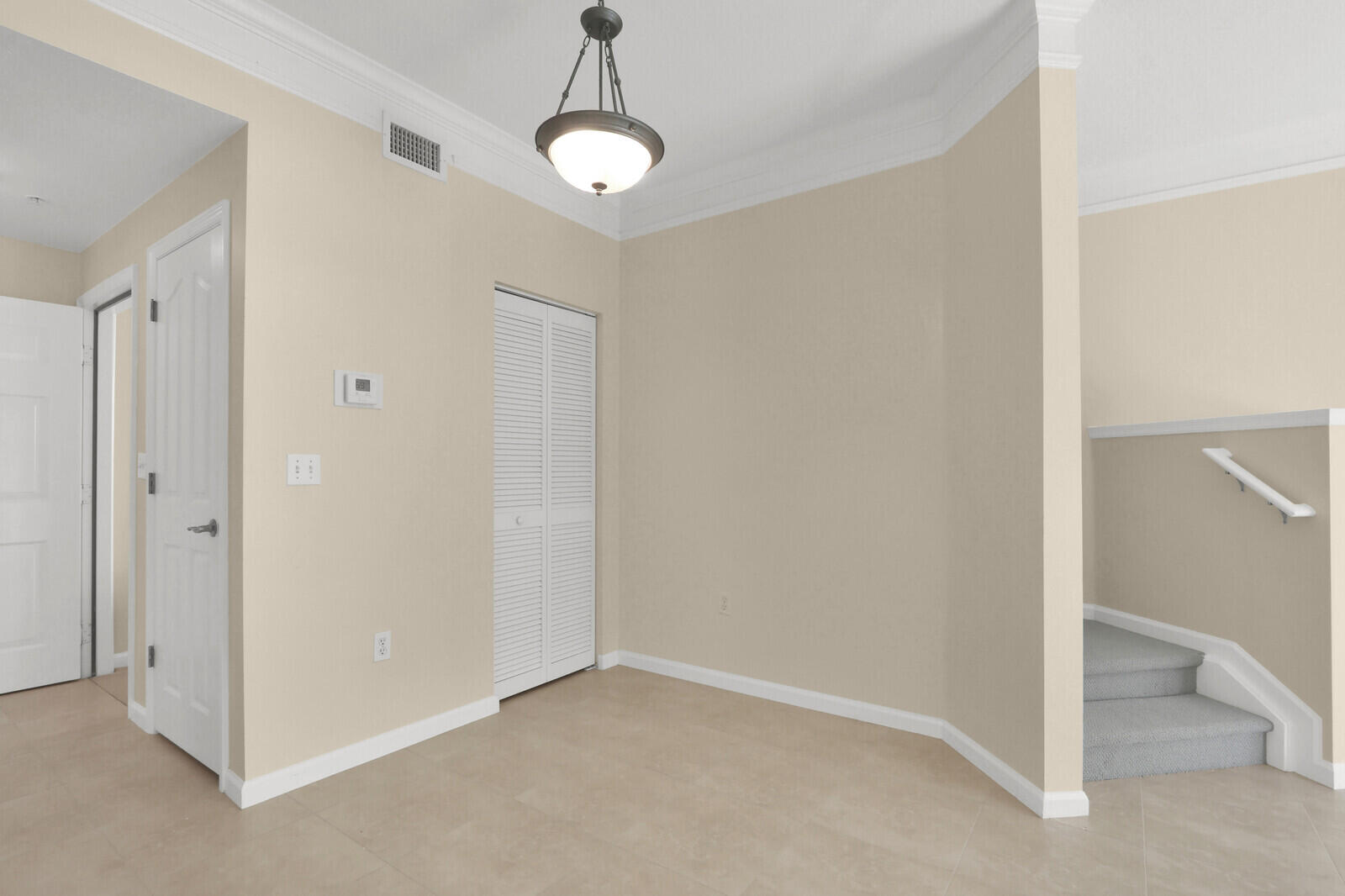 255 Murcia Drive 202