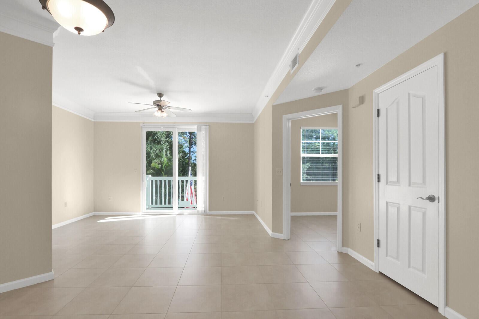 255 Murcia Drive 202