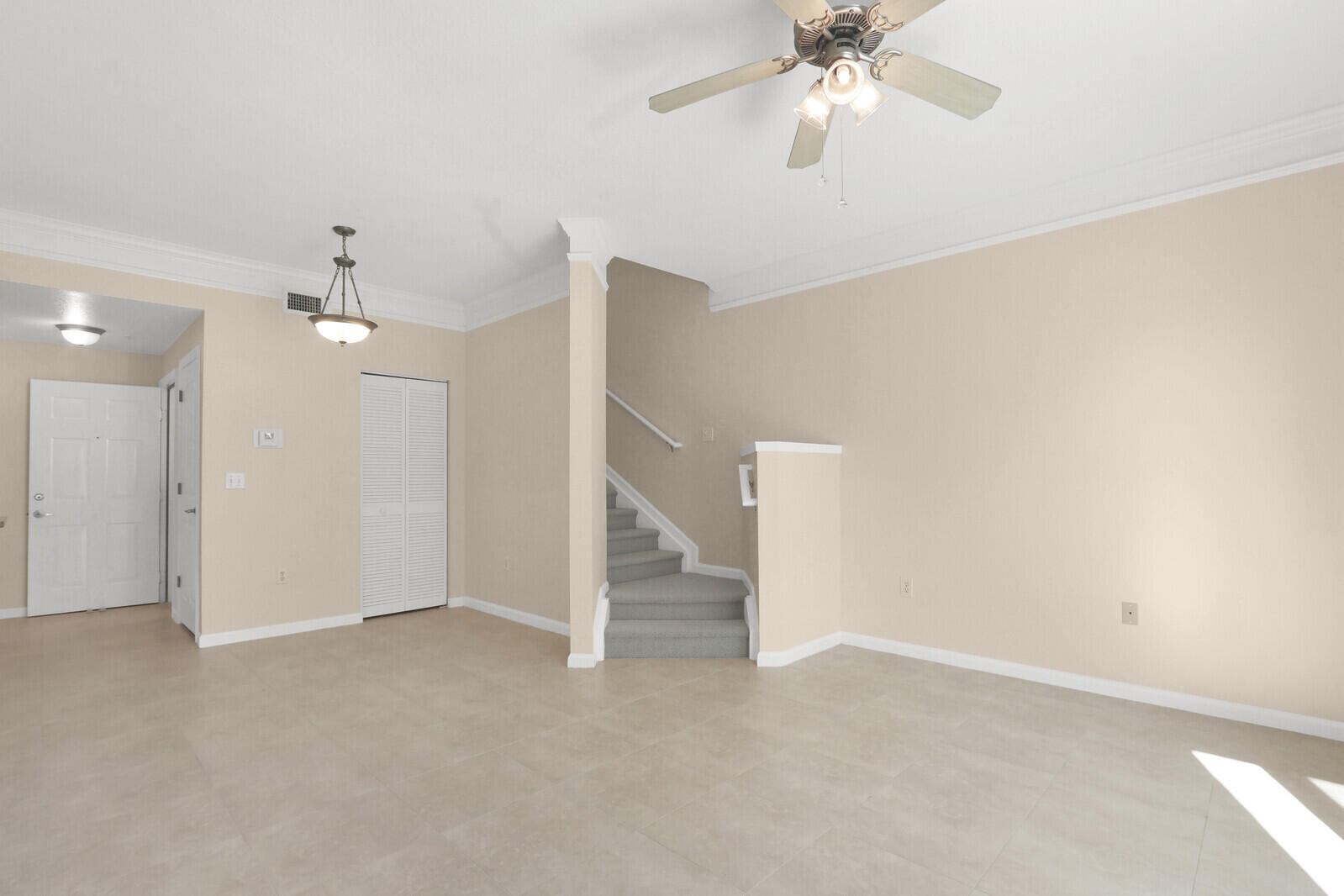 255 Murcia Drive 202