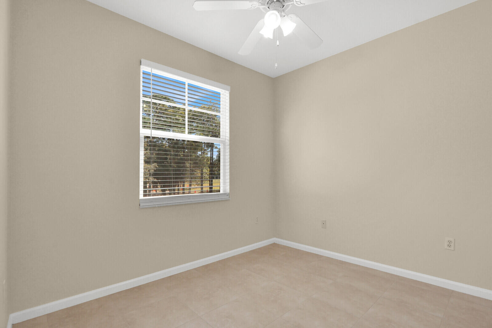255 Murcia Drive 202