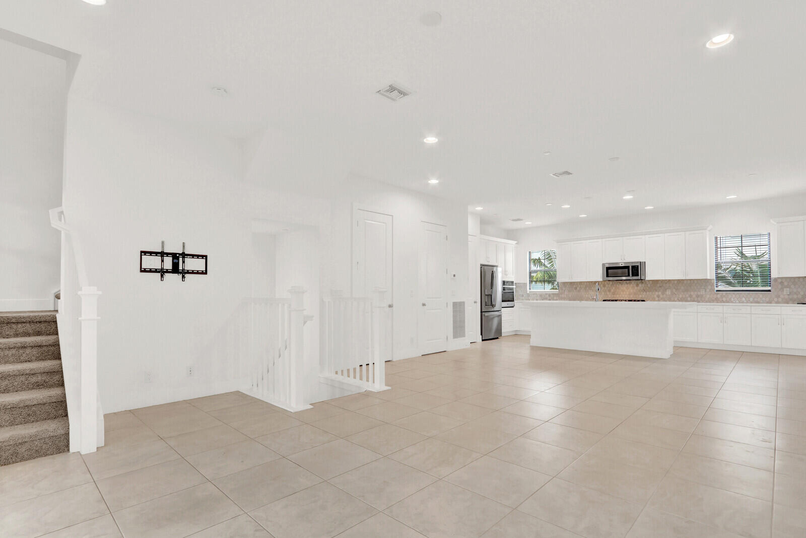 5161 Beckman Terrace