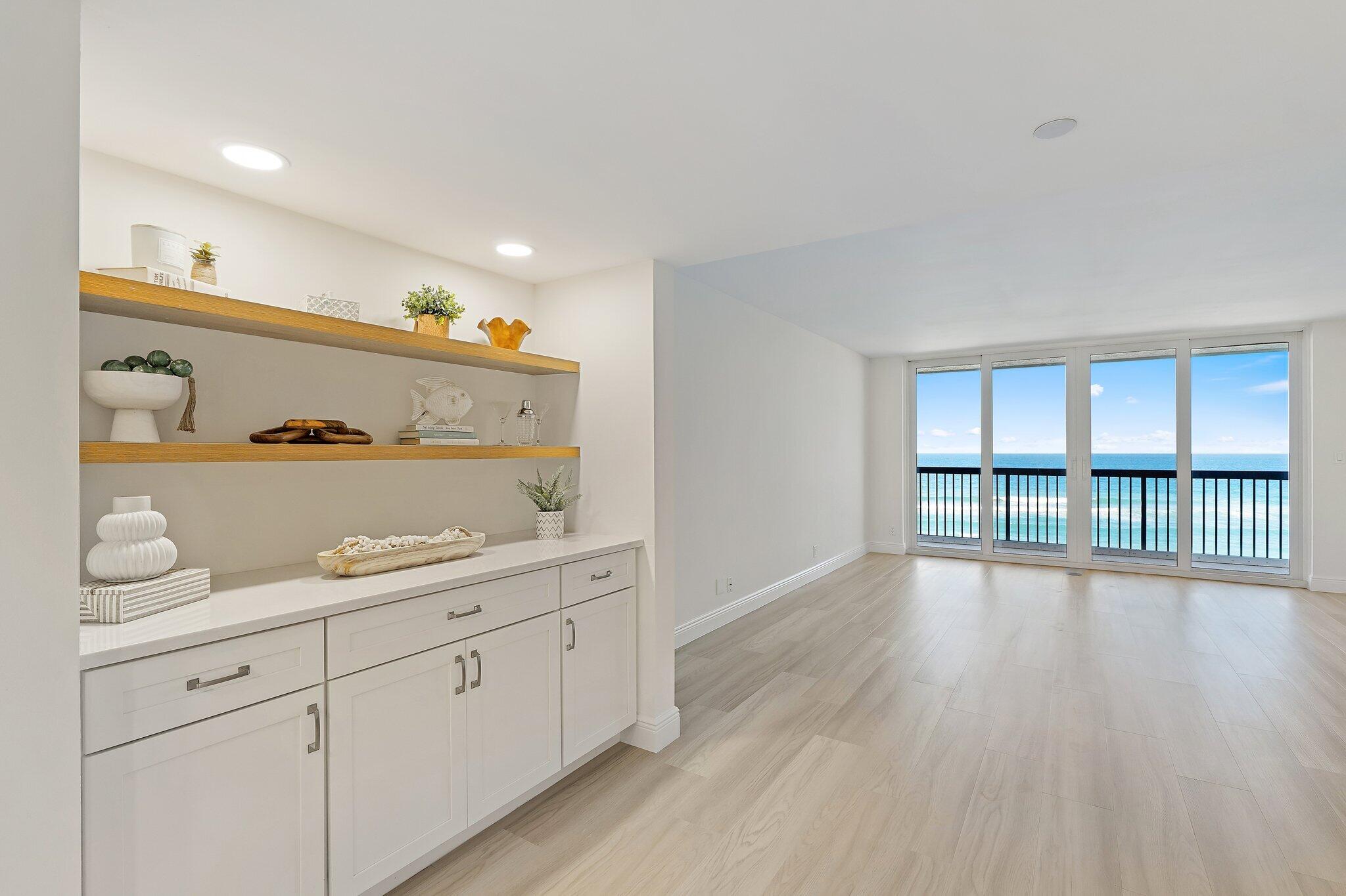 19670 Beach Road C513