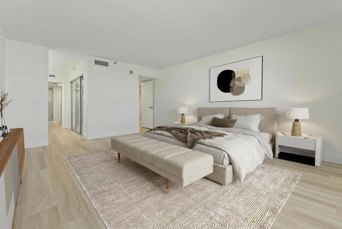 19670 Beach Road C513