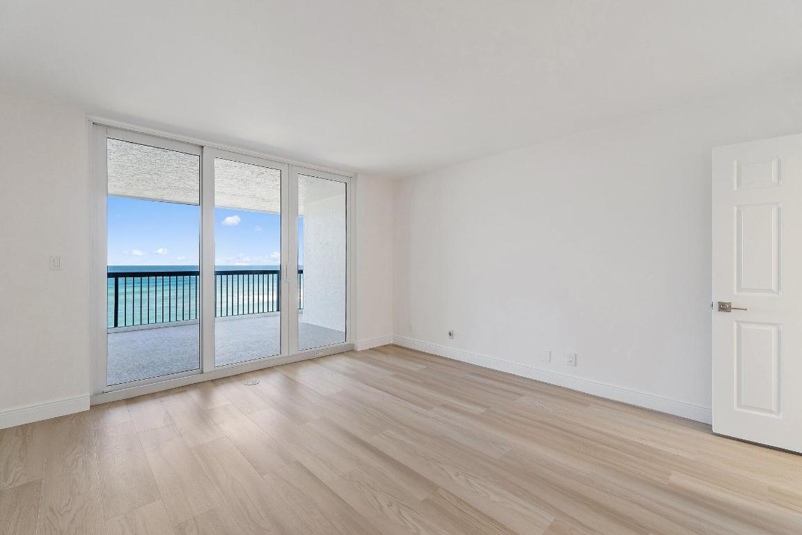 19670 Beach Road C513