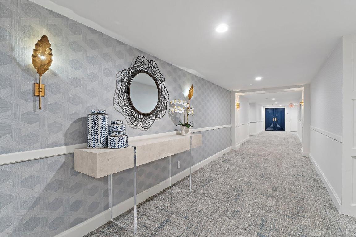 19670 Beach Road C513