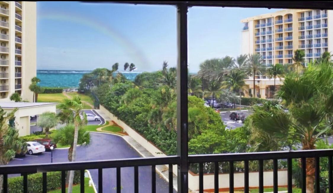 500 Ocean Trail Way